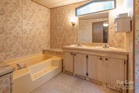 206 Mountain View Road, Asheville, NC 28805