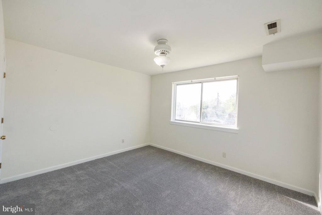 7512 Hawthorne Street, Hyattsville, MD 20785