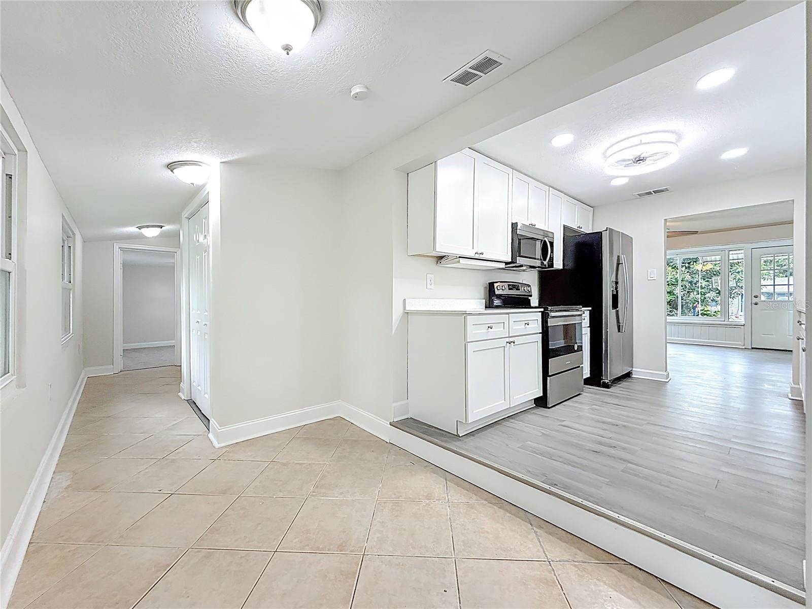 7902 49TH Avenue North, Saint Petersburg, FL 33709