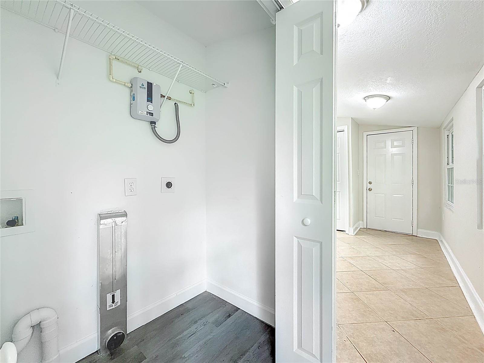 7902 49TH Avenue North, Saint Petersburg, FL 33709