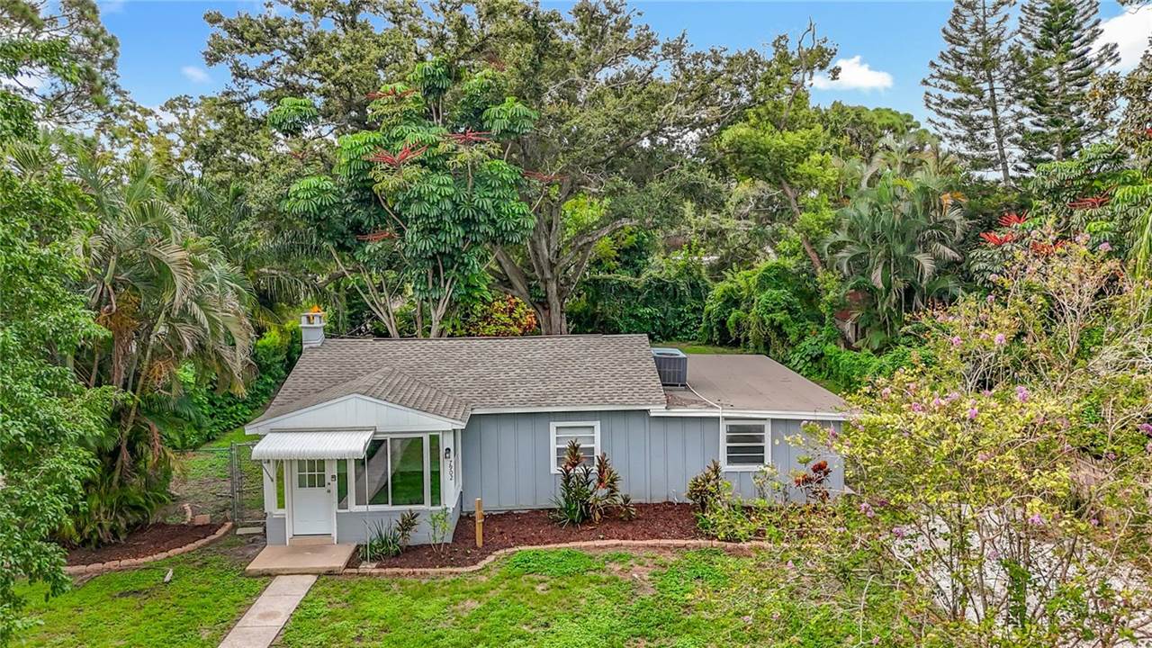 7902 49TH Avenue North, Saint Petersburg, FL 33709