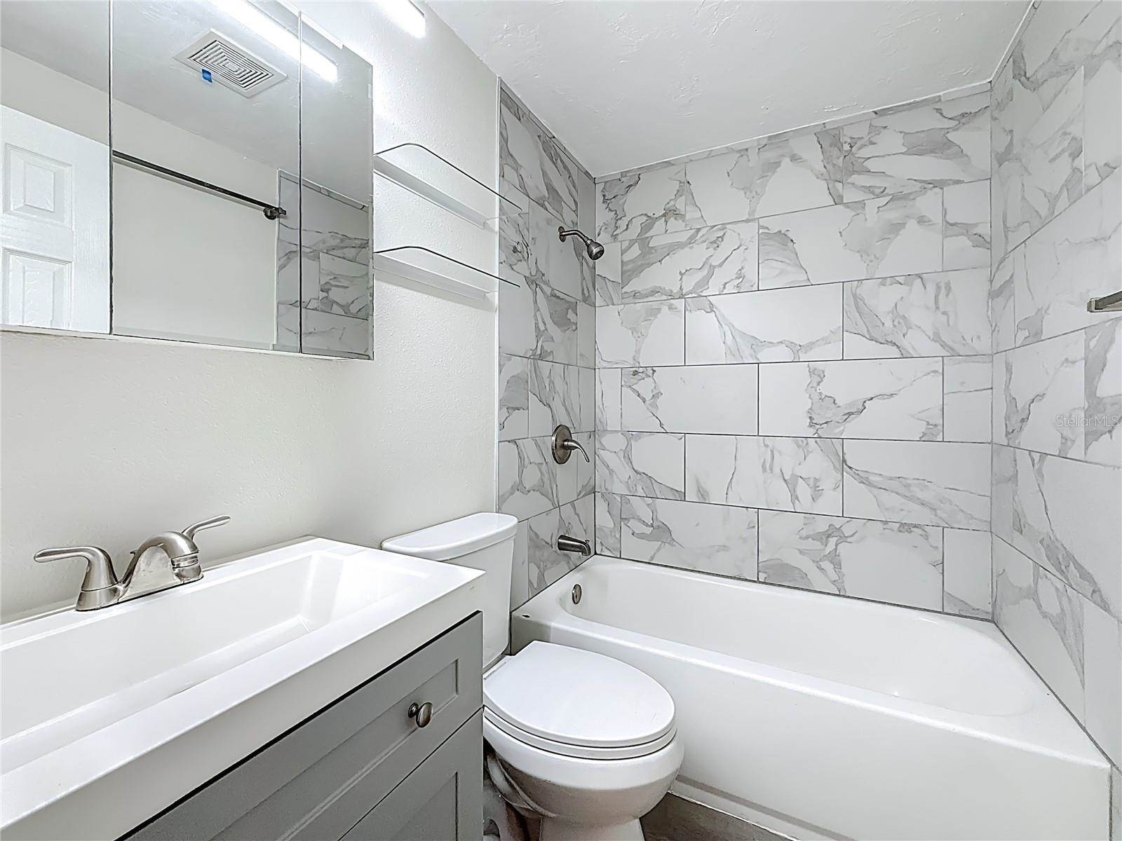 7902 49TH Avenue North, Saint Petersburg, FL 33709