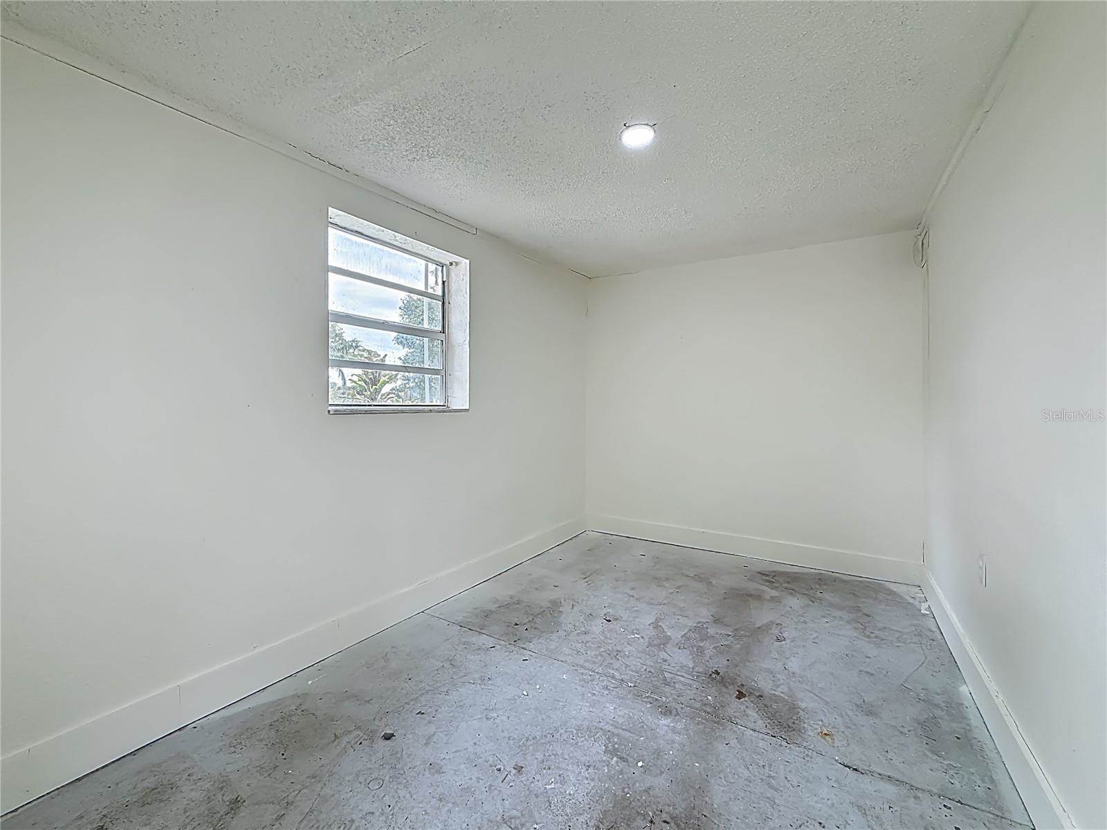 7902 49TH Avenue North, Saint Petersburg, FL 33709