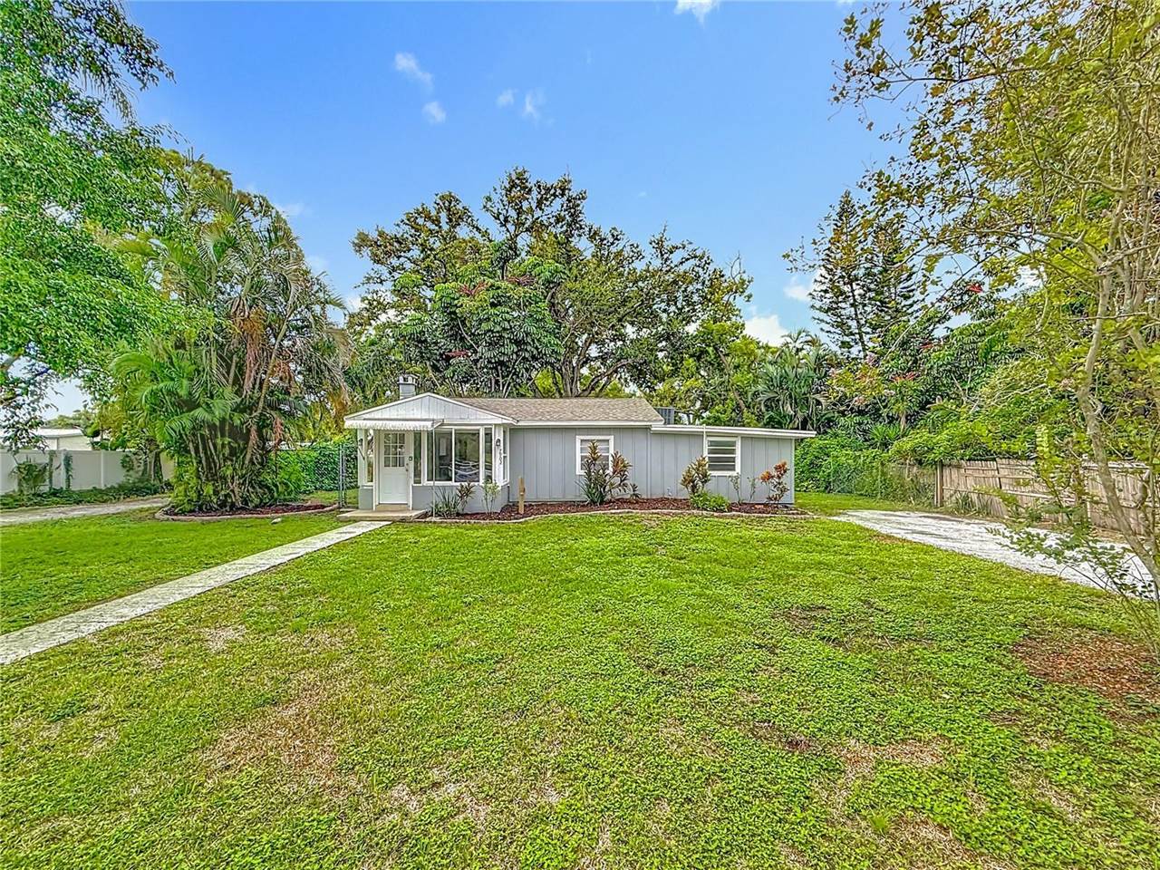 7902 49TH Avenue North, Saint Petersburg, FL 33709