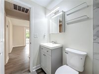 7902 49TH Avenue North, Saint Petersburg, FL 33709