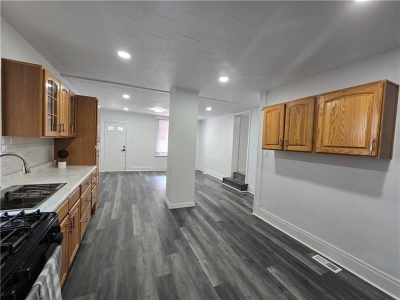 1229 Forest Ave, New Kensington, PA 15068