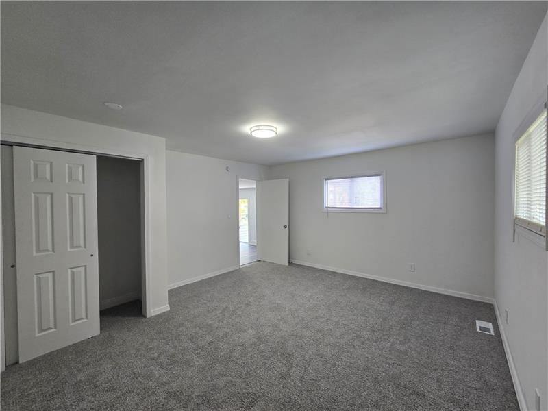 1229 Forest Ave, New Kensington, PA 15068