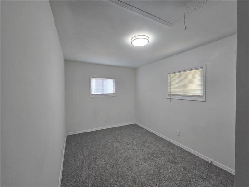 1229 Forest Ave, New Kensington, PA 15068