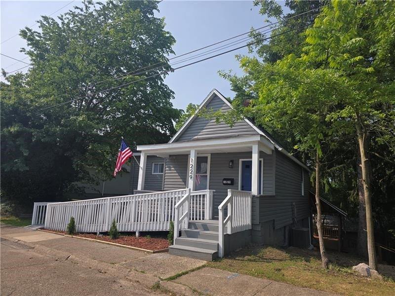 1229 Forest Ave, New Kensington, PA 15068