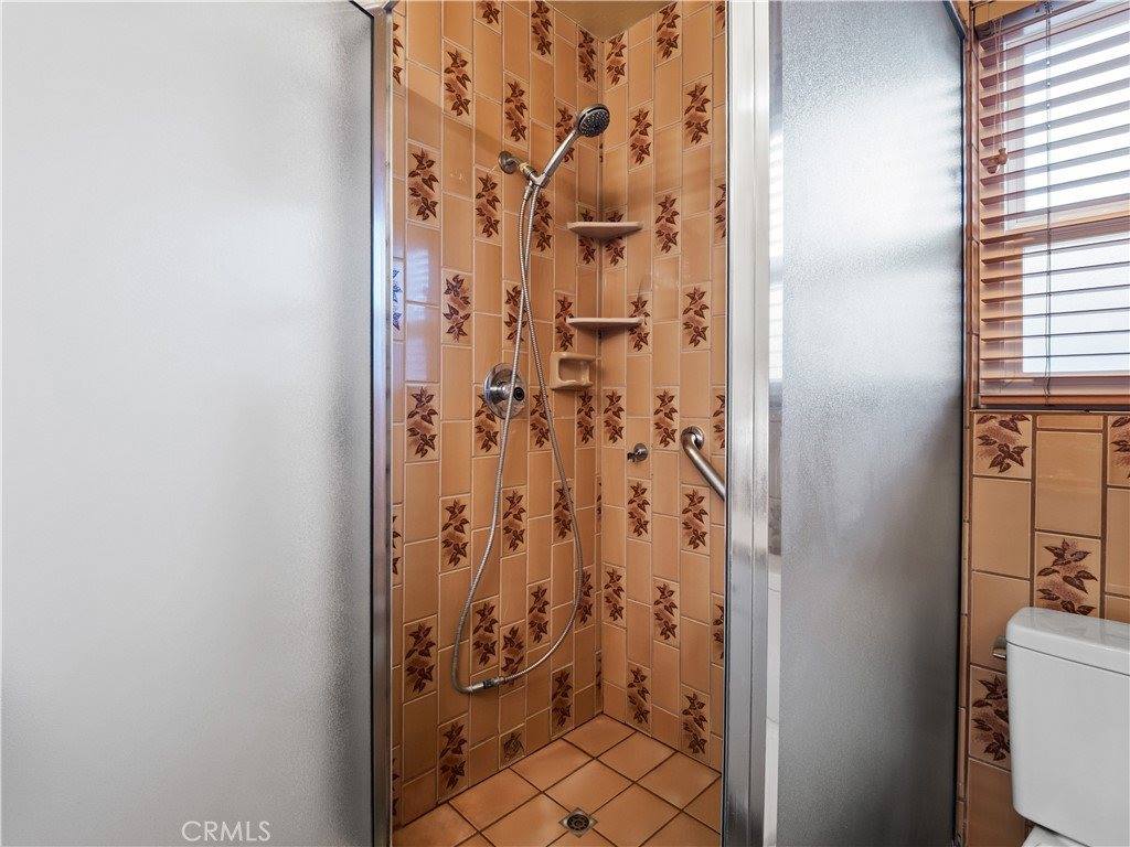 27927 Honeycomb Drive, Saugus, CA 91350