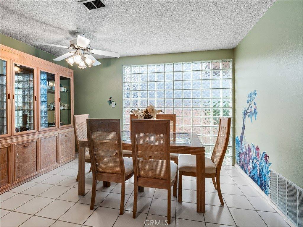 27927 Honeycomb Drive, Saugus, CA 91350