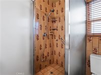 27927 Honeycomb Drive, Saugus, CA 91350