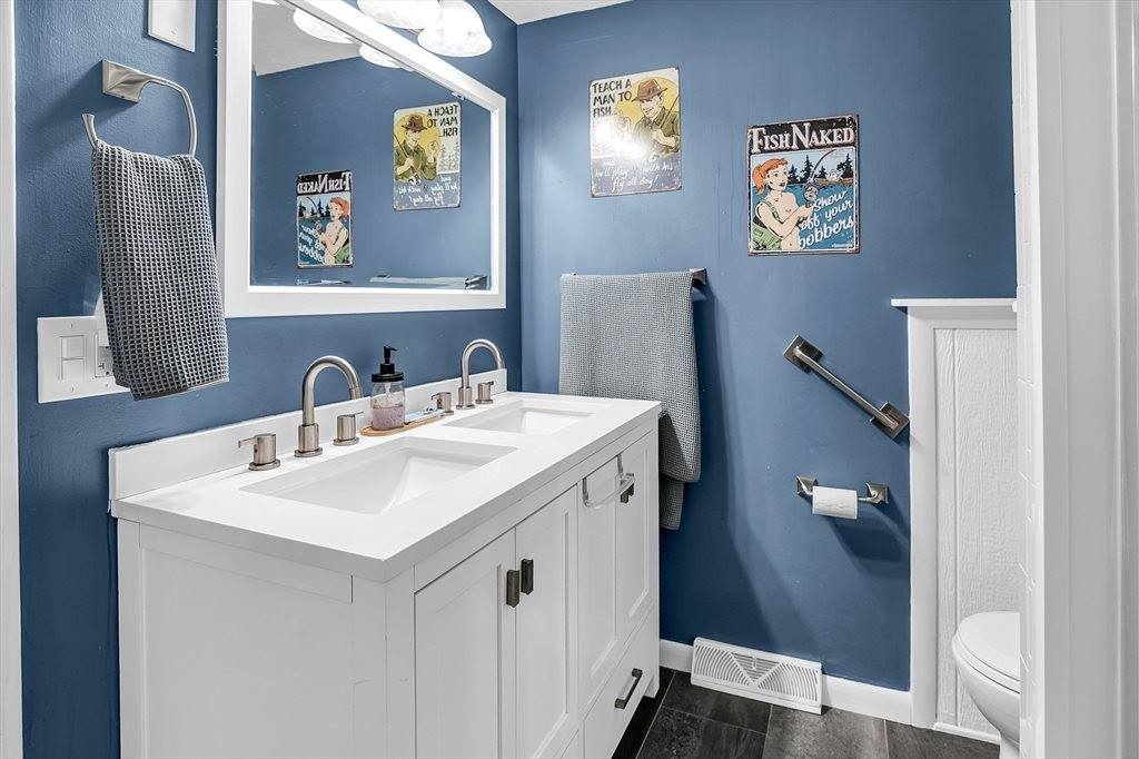 105 Lakeview, Southwick, MA 01077