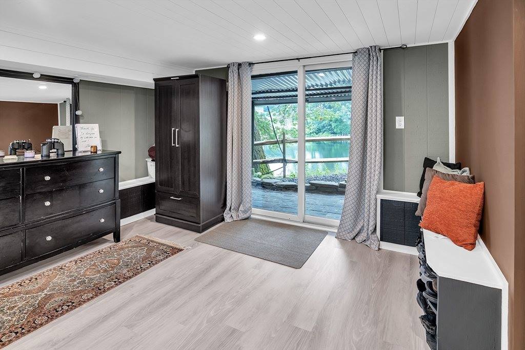 105 Lakeview, Southwick, MA 01077