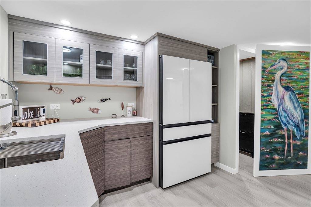 105 Lakeview, Southwick, MA 01077