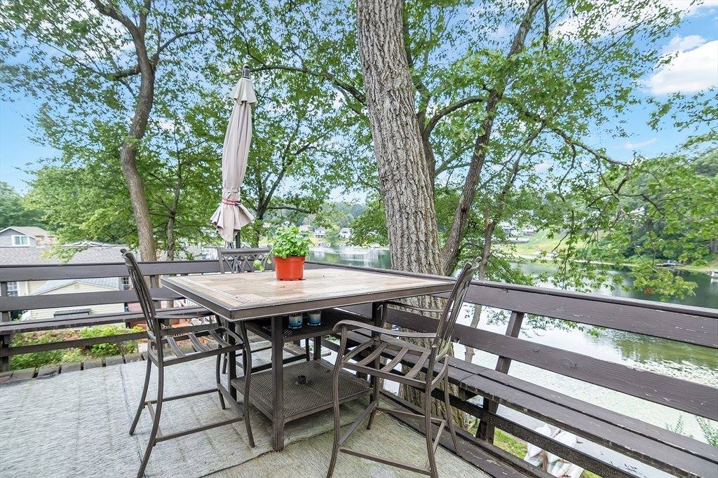 105 Lakeview, Southwick, MA 01077