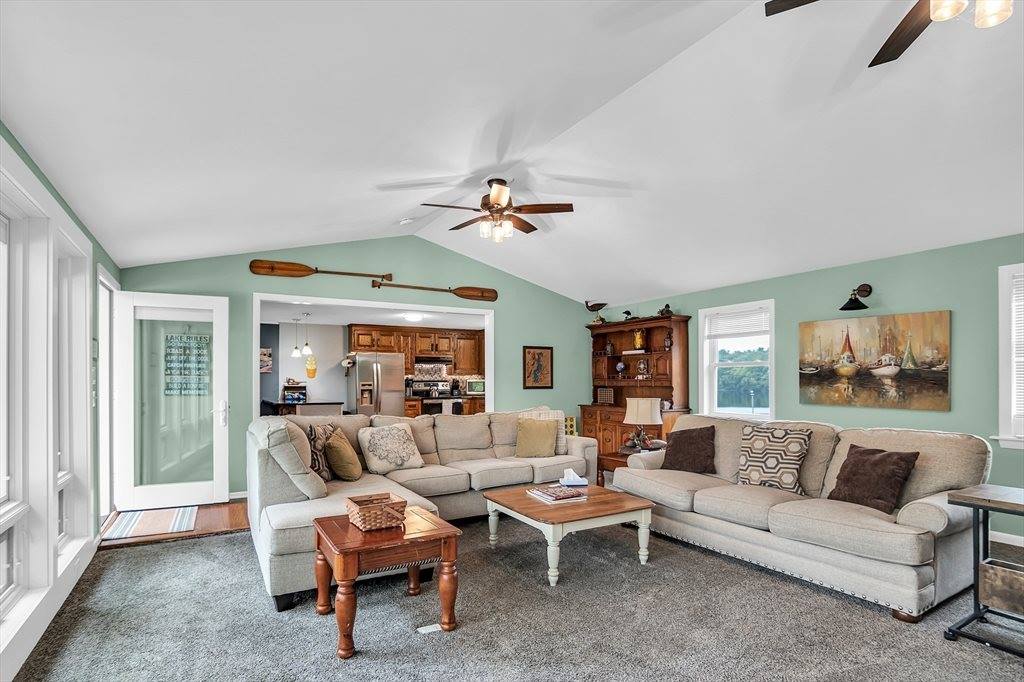 105 Lakeview, Southwick, MA 01077