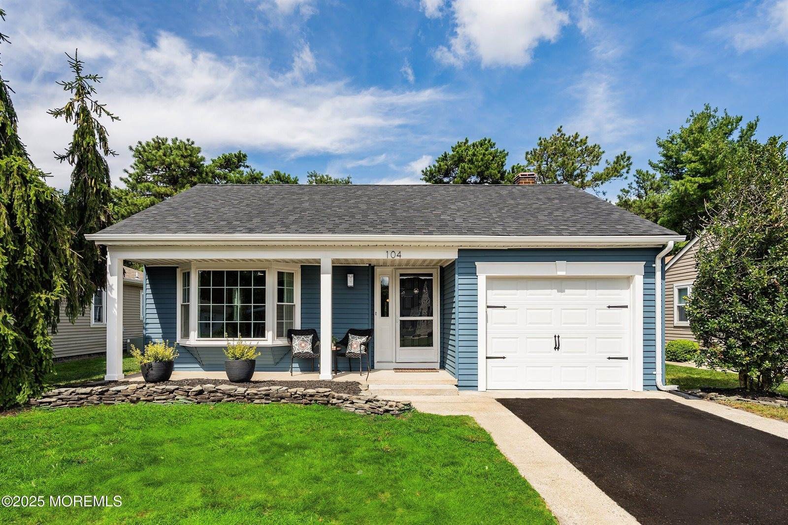 104 Paradise Boulevard, Toms River, NJ 08757