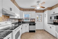 28A Yorkshire Court, Manchester, NJ 08759