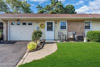 28A Yorkshire Court, Manchester, NJ 08759