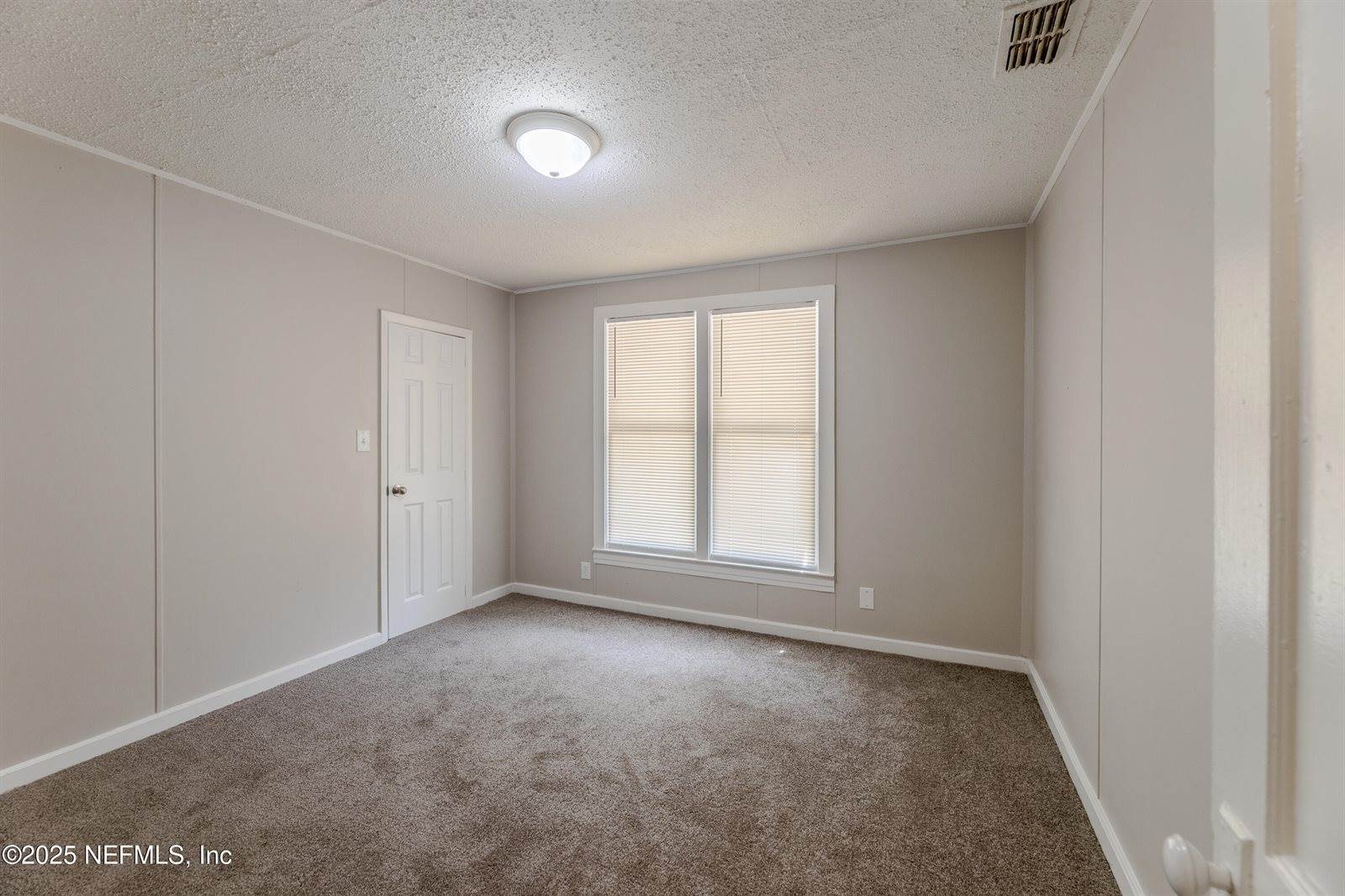 1037 Woodstock Avenue, Jacksonville, FL 32254