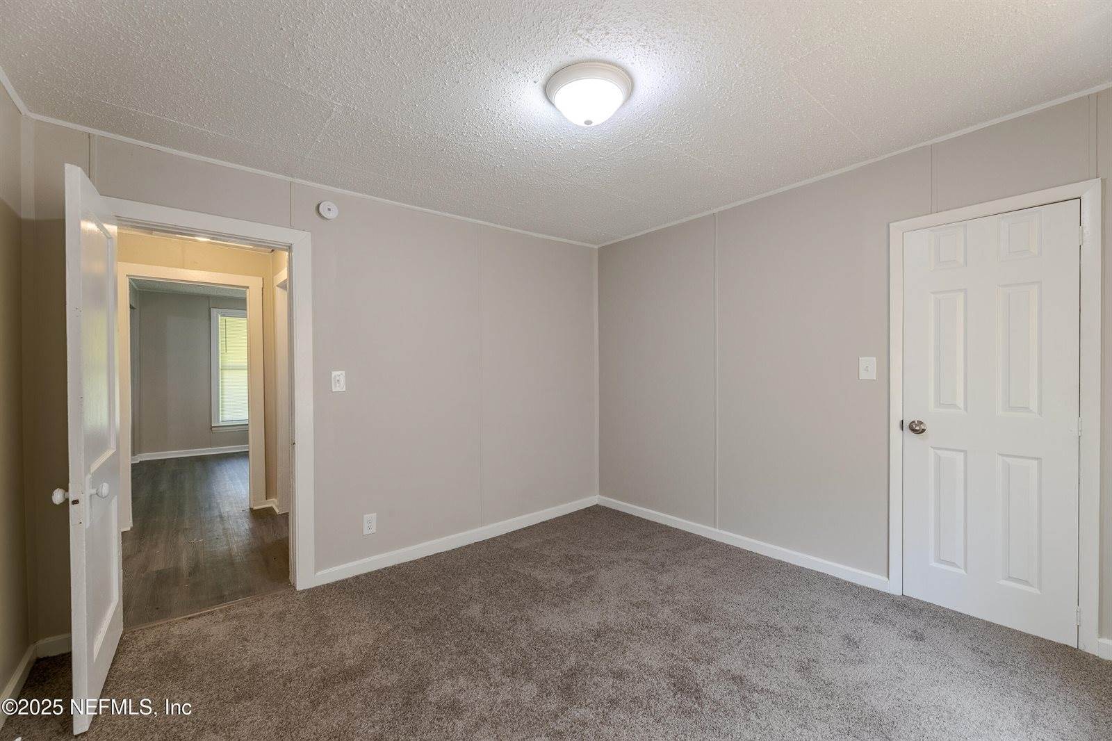 1037 Woodstock Avenue, Jacksonville, FL 32254