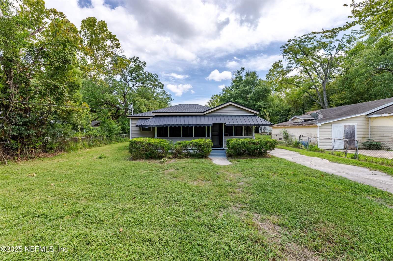 1037 Woodstock Avenue, Jacksonville, FL 32254