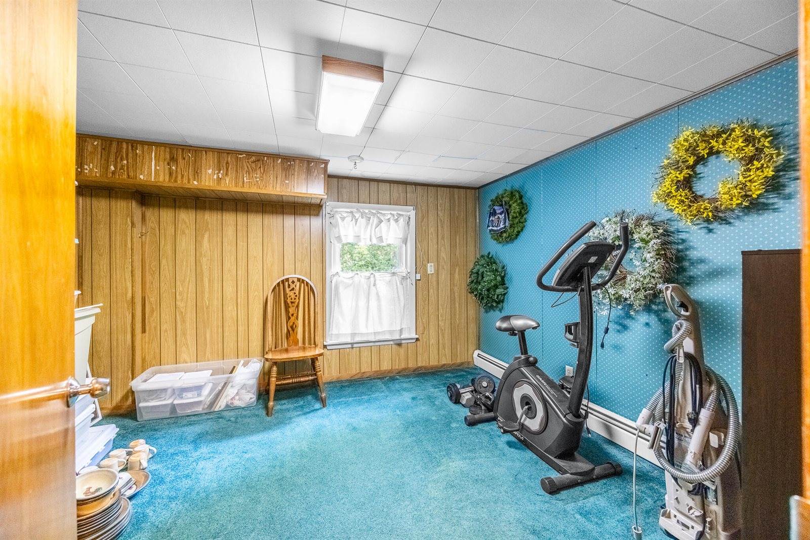 102 Forest Avenue, Orono, ME 04473