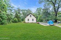 22 Sturm Lane, Jackson, NJ 08527