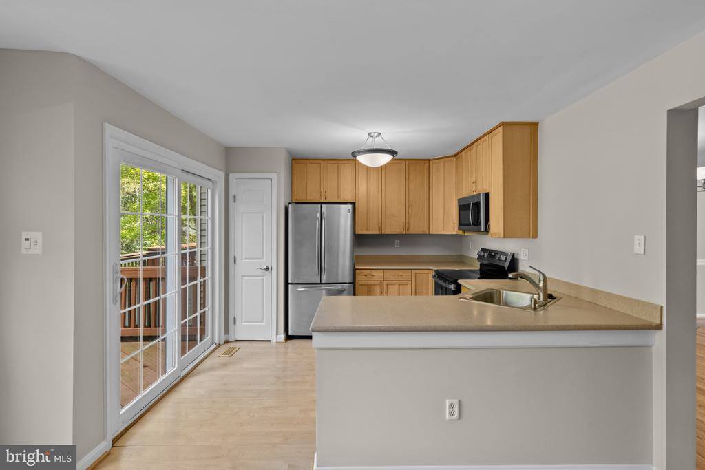 8764 Manahan Drive, Ellicott City, MD 21043