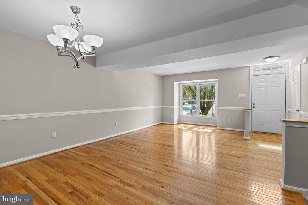 8764 Manahan Drive, Ellicott City, MD 21043