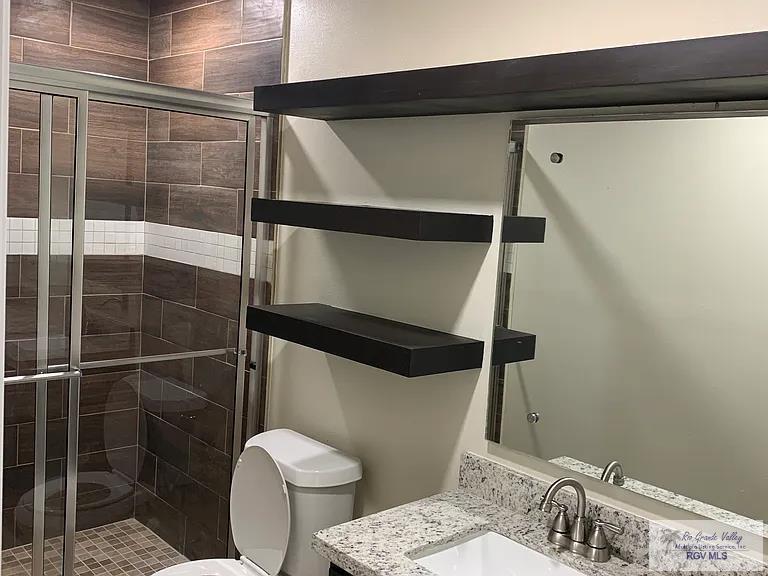 6751 Laguna Madre Dr, Brownsville, TX 78520