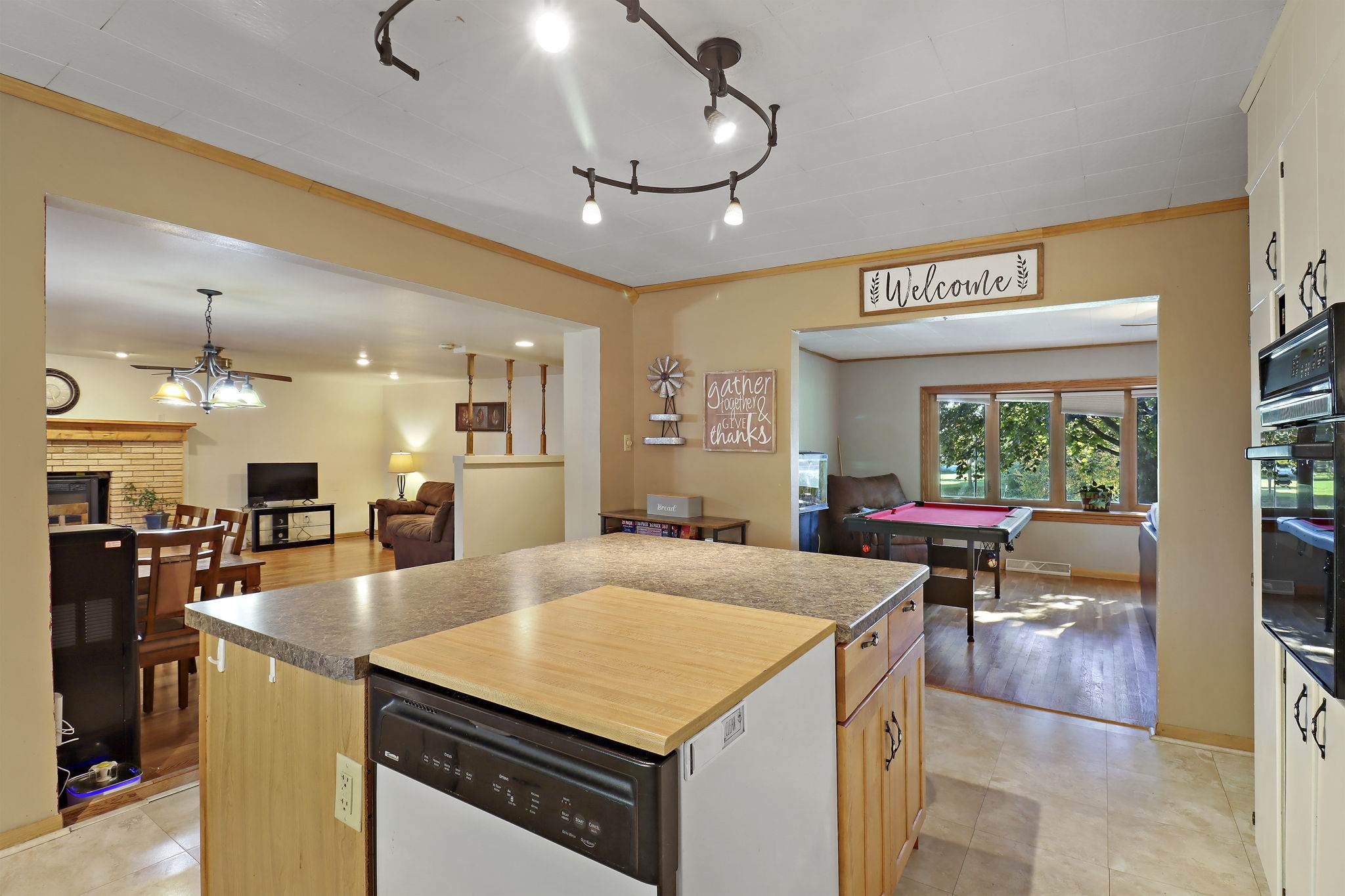 3320 Polk St, Kansaville, WI 53139