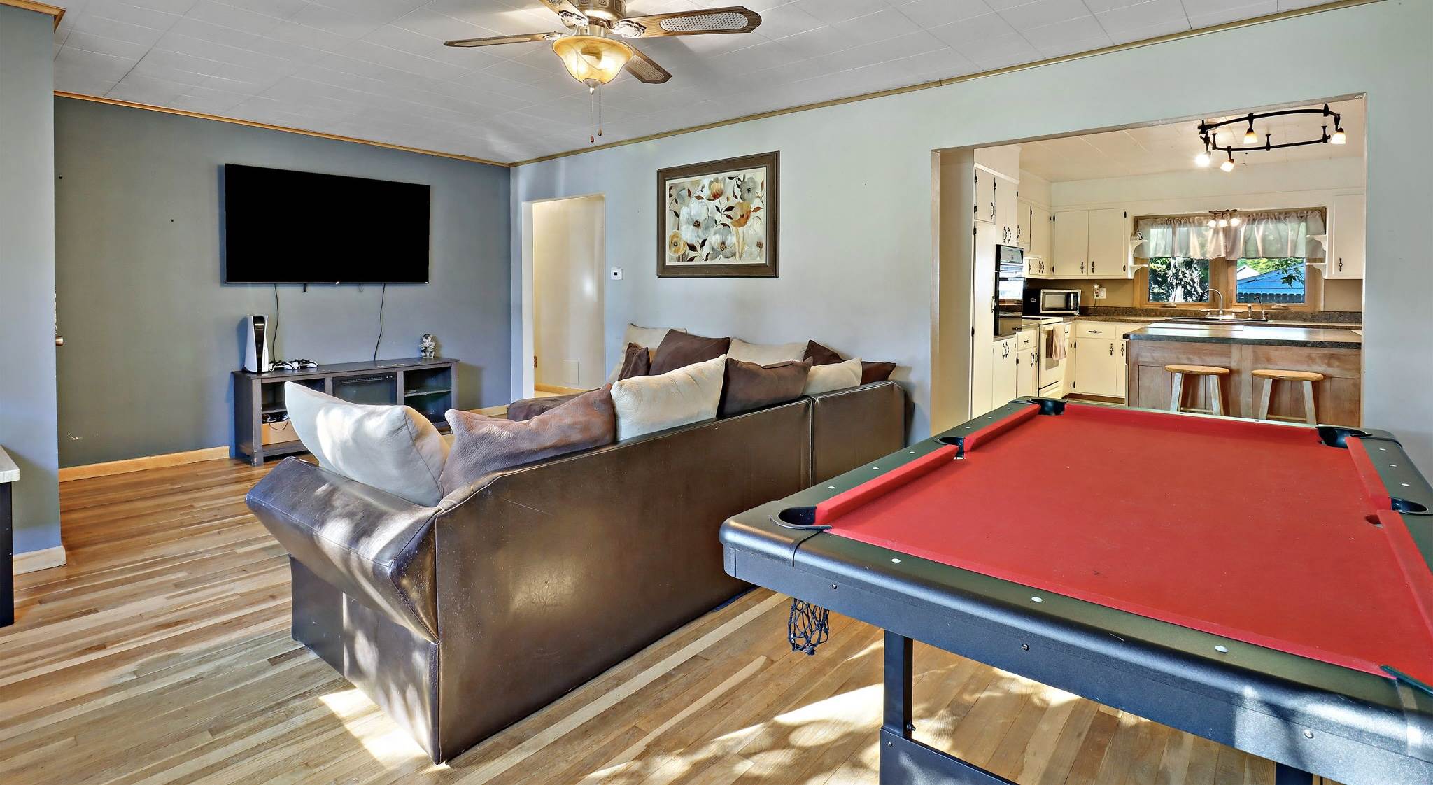 3320 Polk St, Kansaville, WI 53139