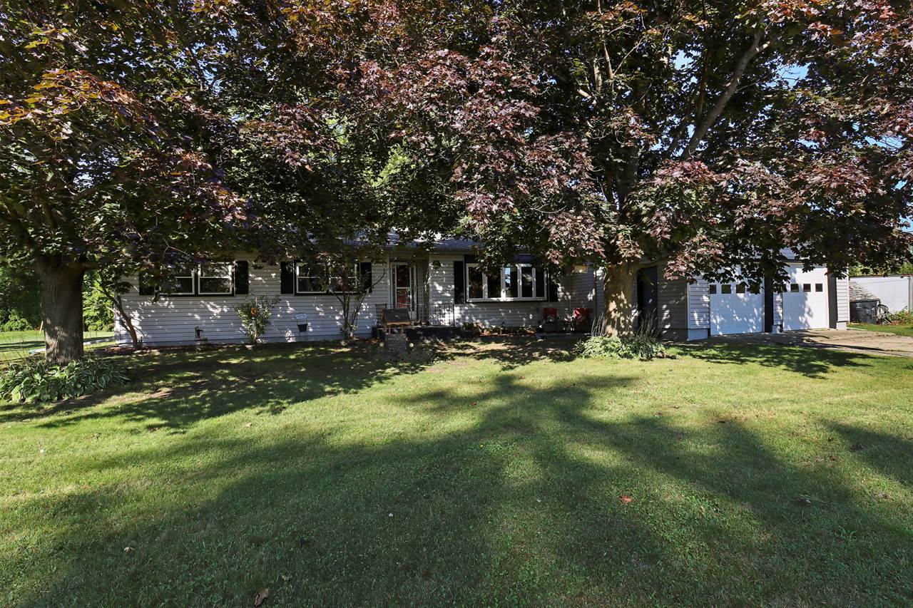 3320 Polk St, Kansaville, WI 53139