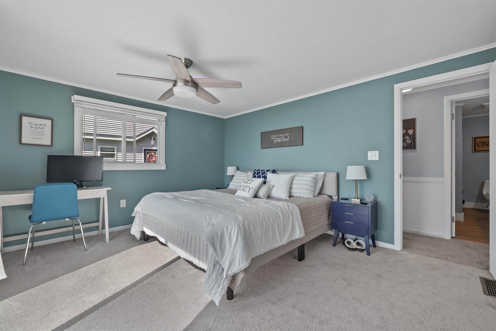 8589 East Houghton Lake Drive, Houghton Lake, MI 48629