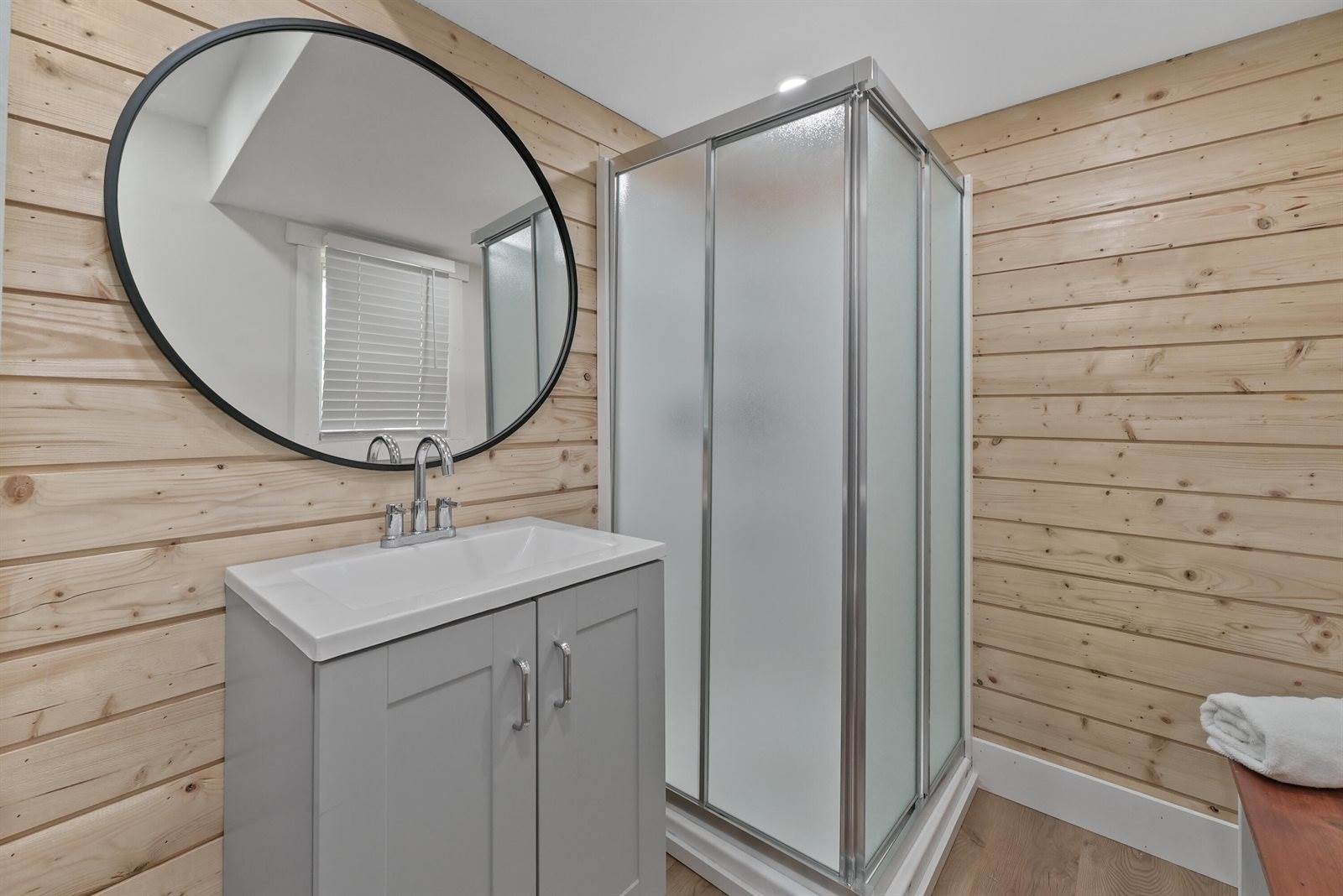 8589 East Houghton Lake Drive, Houghton Lake, MI 48629