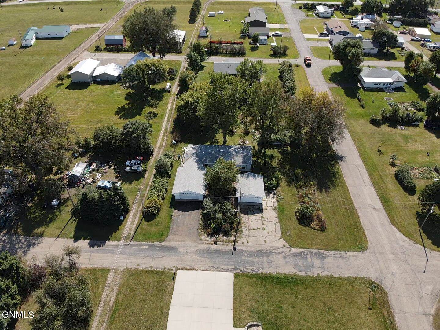 601 B Avenue East, Napoleon, ND 58561