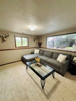 306 7th Street South, New Salem, ND 58563