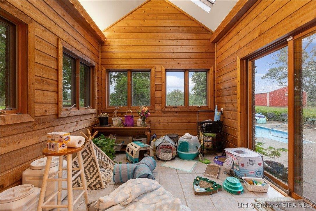 16708 Clapp Road, Otisco, IN 47163