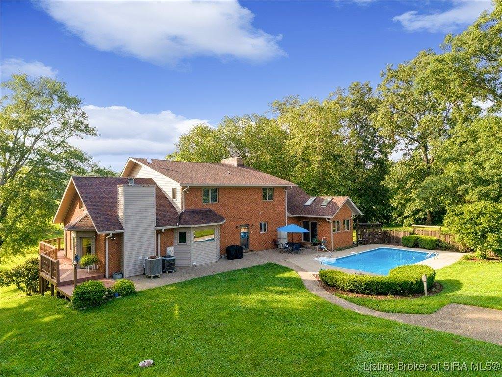 16708 Clapp Road, Otisco, IN 47163