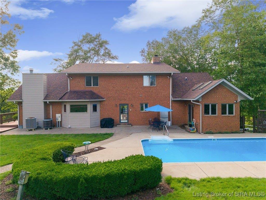 16708 Clapp Road, Otisco, IN 47163