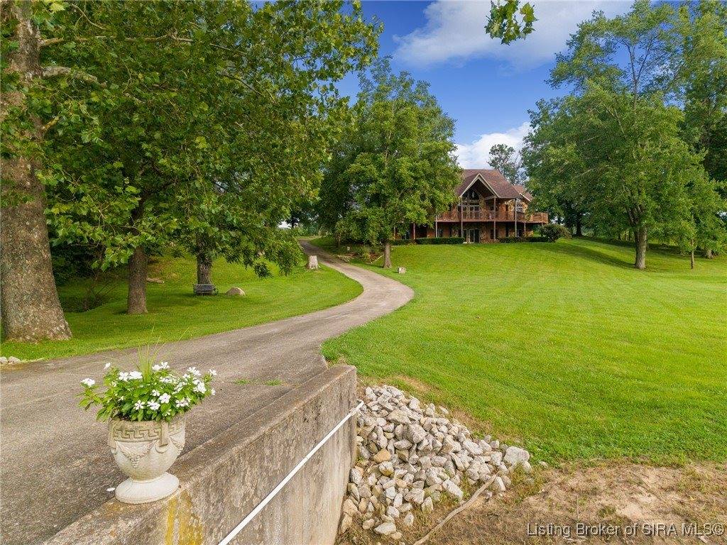 16708 Clapp Road, Otisco, IN 47163