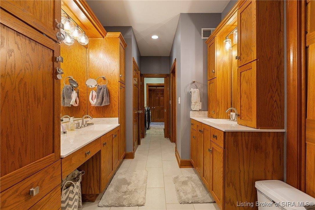 16708 Clapp Road, Otisco, IN 47163