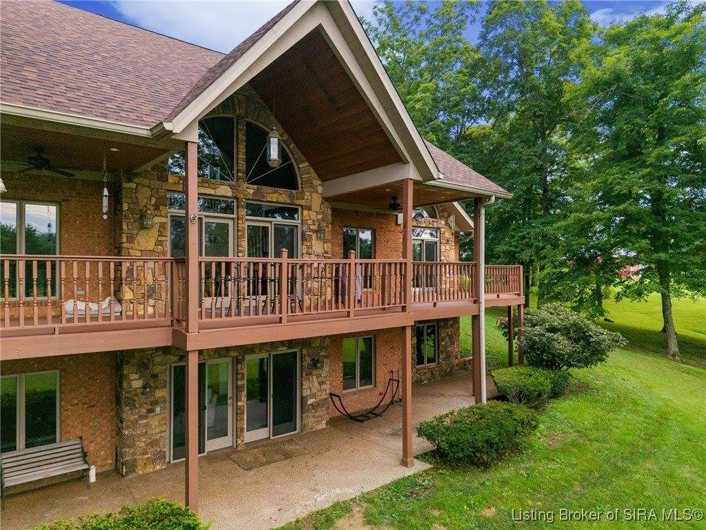 16708 Clapp Road, Otisco, IN 47163
