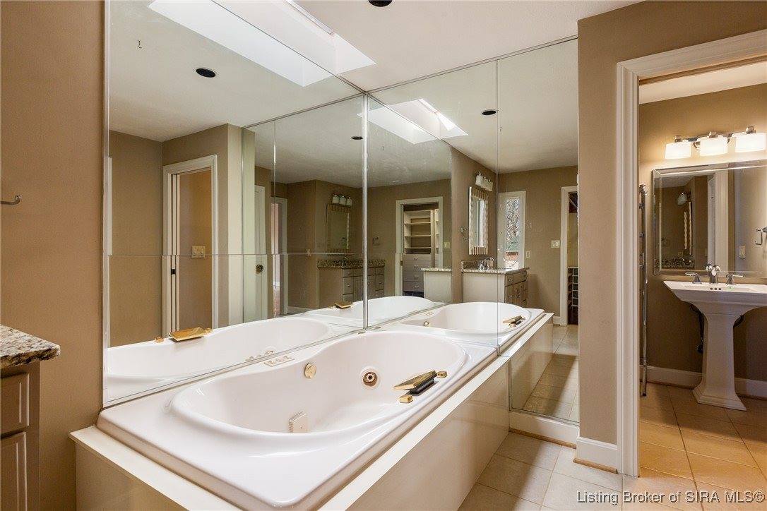 8006 Shenandoah Lane, Lanesville, IN 47136