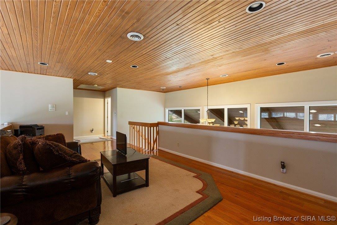 8006 Shenandoah Lane, Lanesville, IN 47136