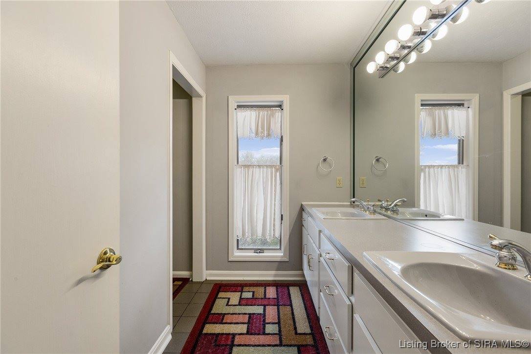 8006 Shenandoah Lane, Lanesville, IN 47136