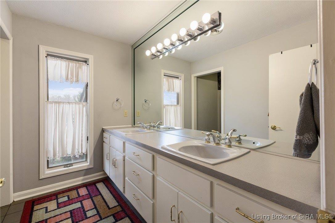 8006 Shenandoah Lane, Lanesville, IN 47136