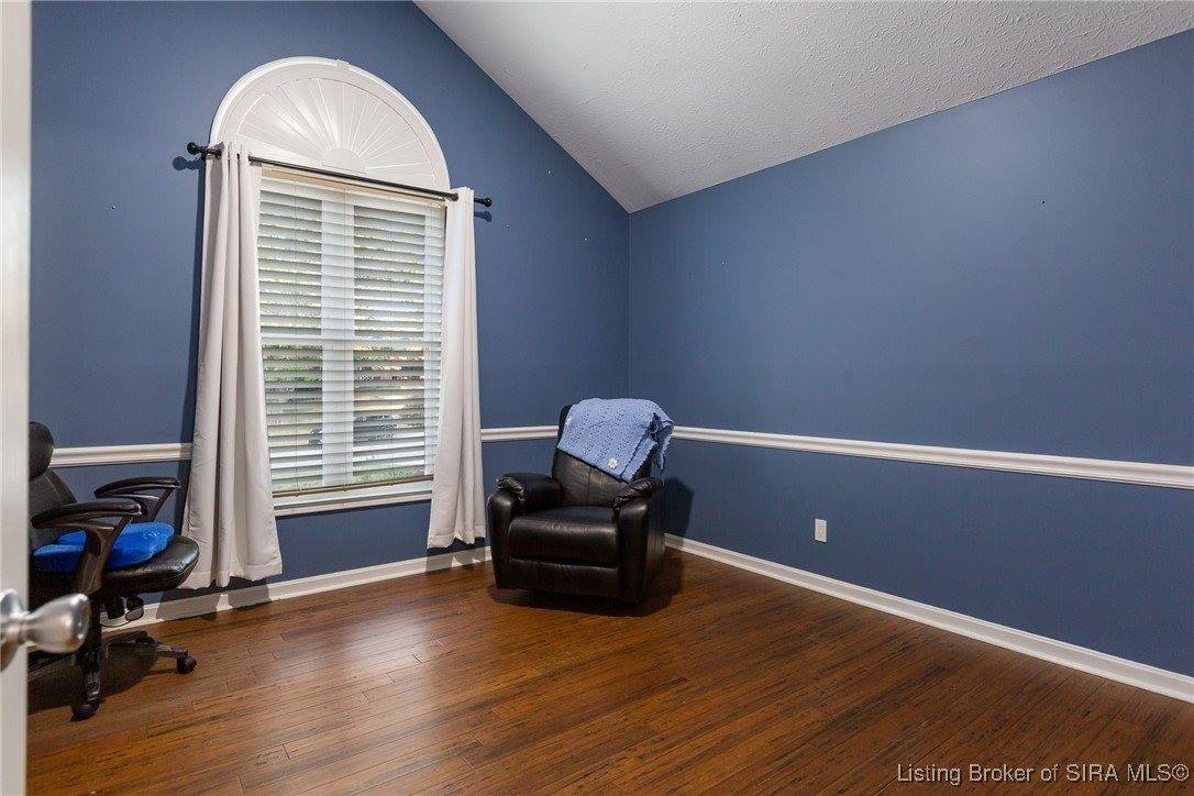 4605 Shadyview Drive, Floyds Knobs, IN 47119